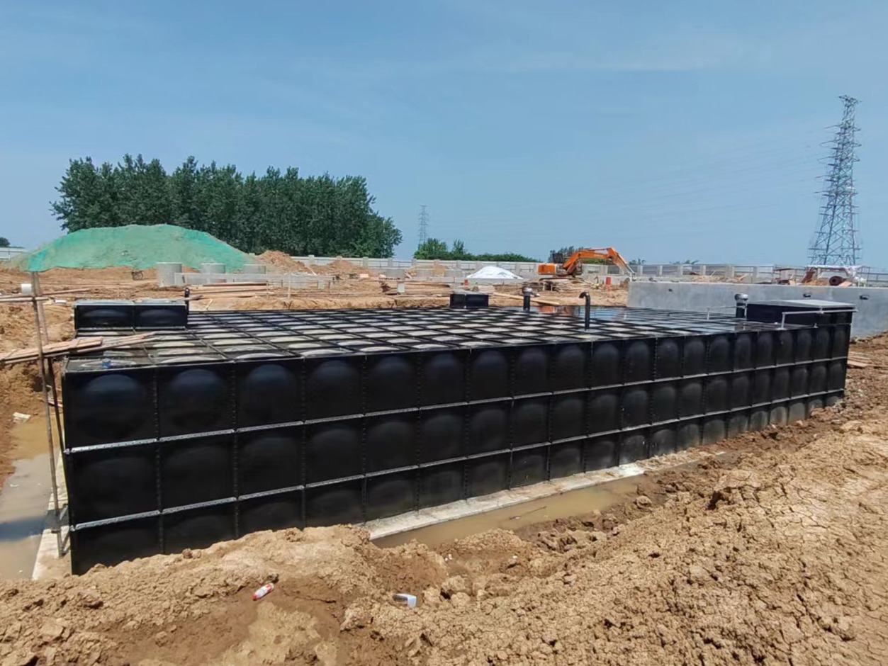 不銹鋼復(fù)合板水箱